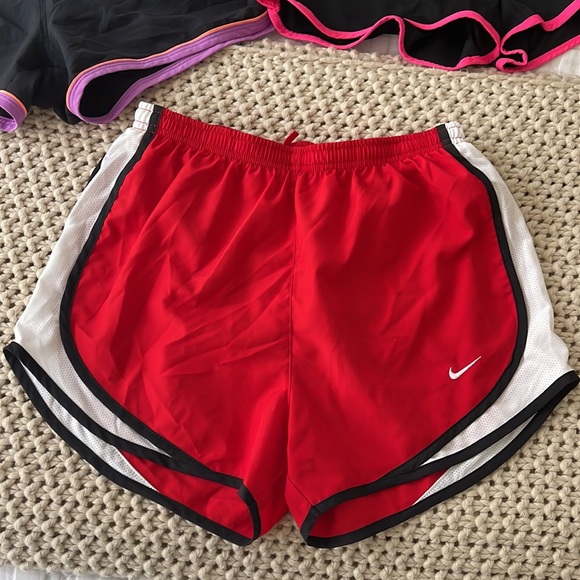 Women’s bundle running shorts - Picture 4 of 9
